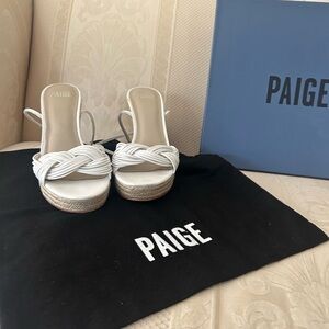 Paige Taryn Wedge Sandals White Size 8
